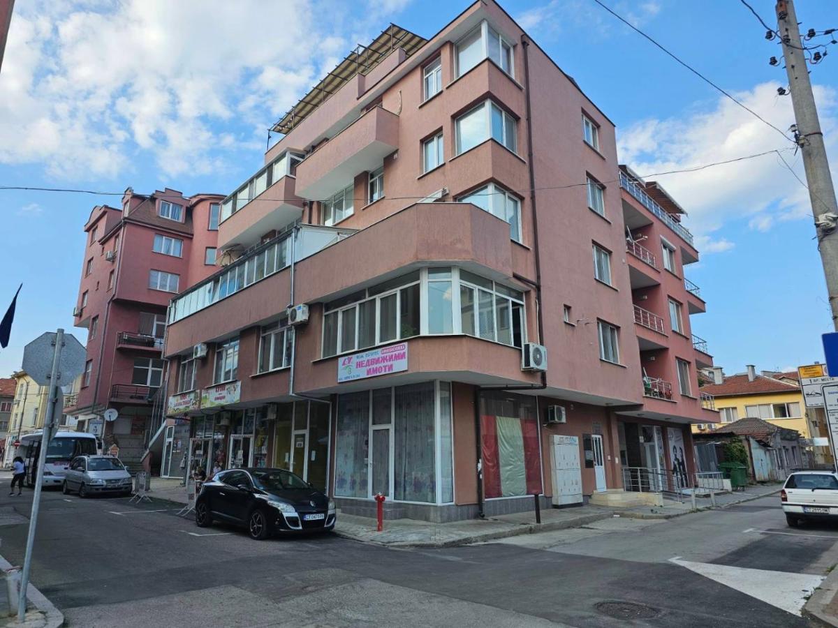 Studio Mirage Kazanlŭk Dış mekan fotoğraf