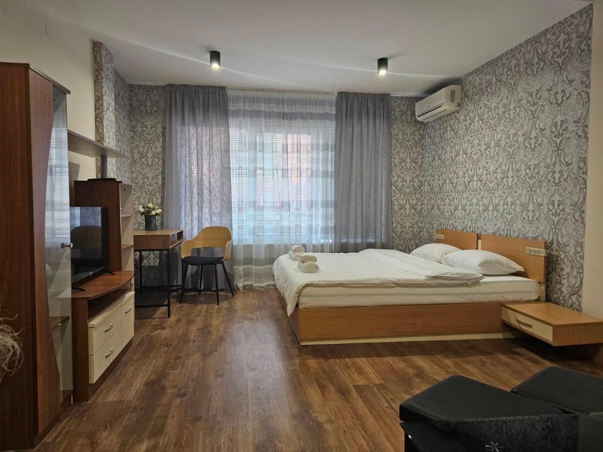 Studio Mirage Kazanlŭk Dış mekan fotoğraf